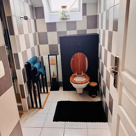 דירה Loft Confort Avec Parking Et A Moins 15 Min Caen Et Des Plages